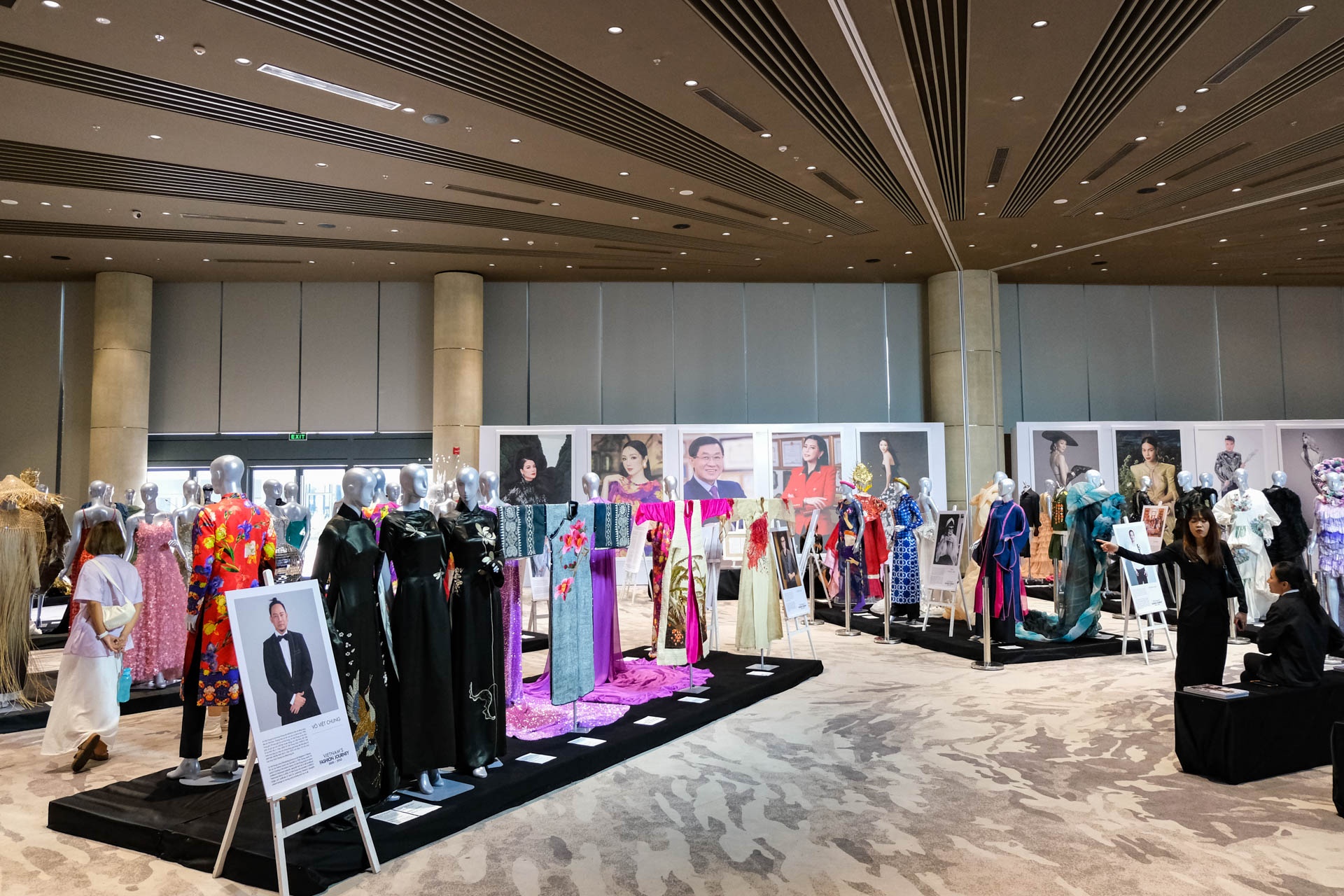 Vietnam’s Fashion Journey anh 1