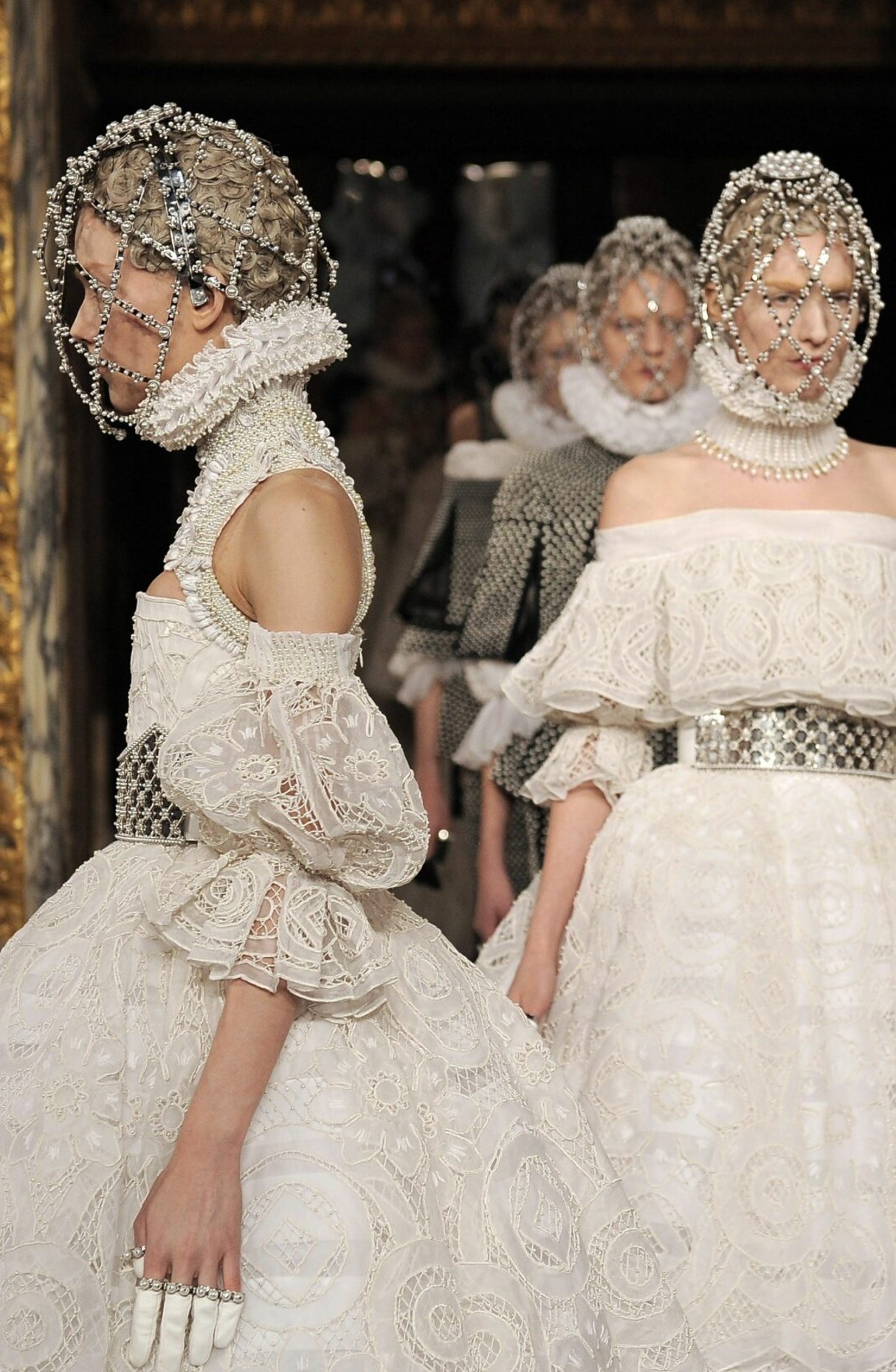 trang phuc di xin viec,  phong van xin viec,  phong van ung vien anh 6