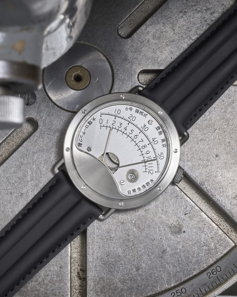 On Wrist,  dong ho moi,  dong ho xa xi,  thuong hieu dong ho anh 3