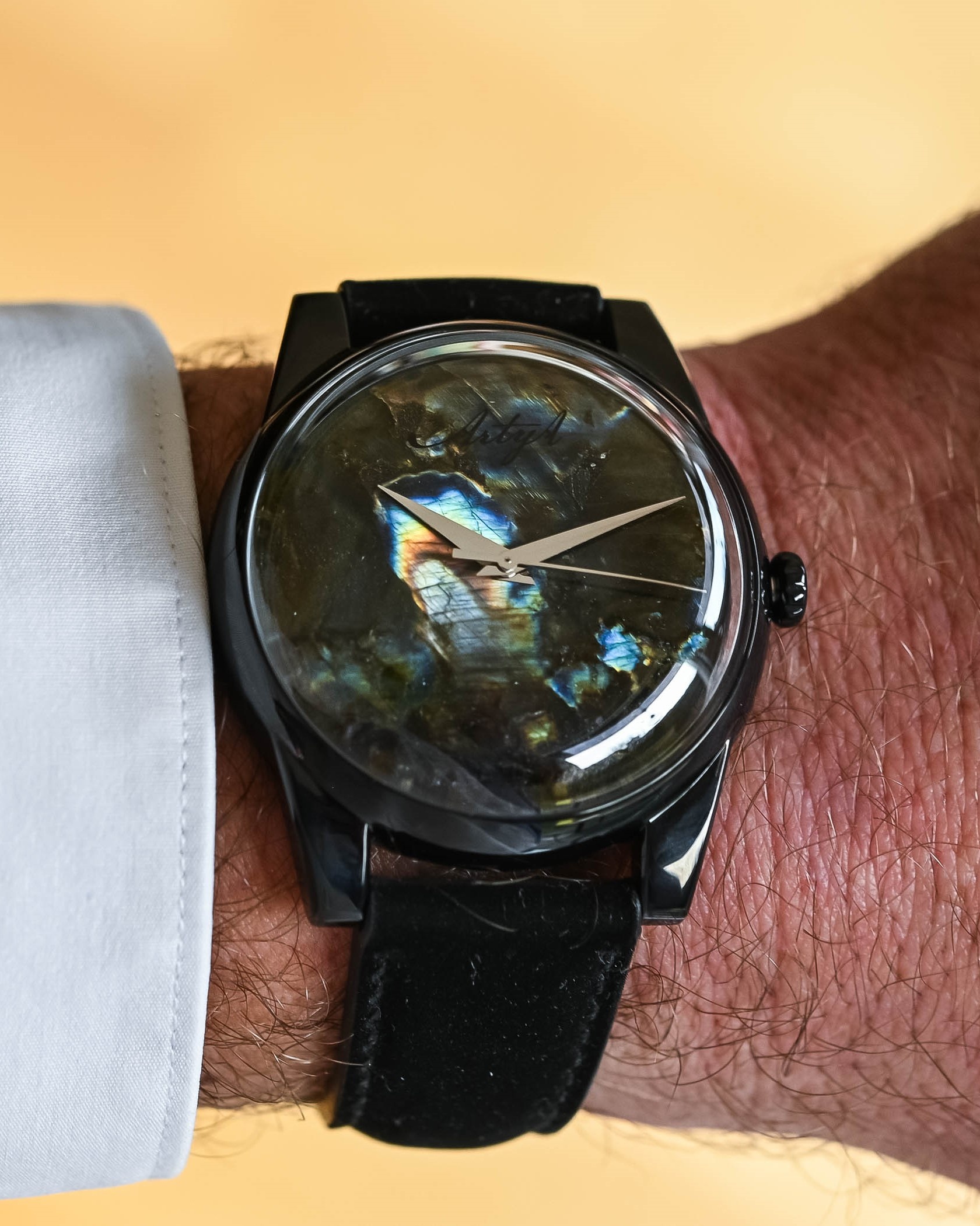 On Wrist,  dong ho moi,  dong ho xa xi,  thuong hieu dong ho anh 6