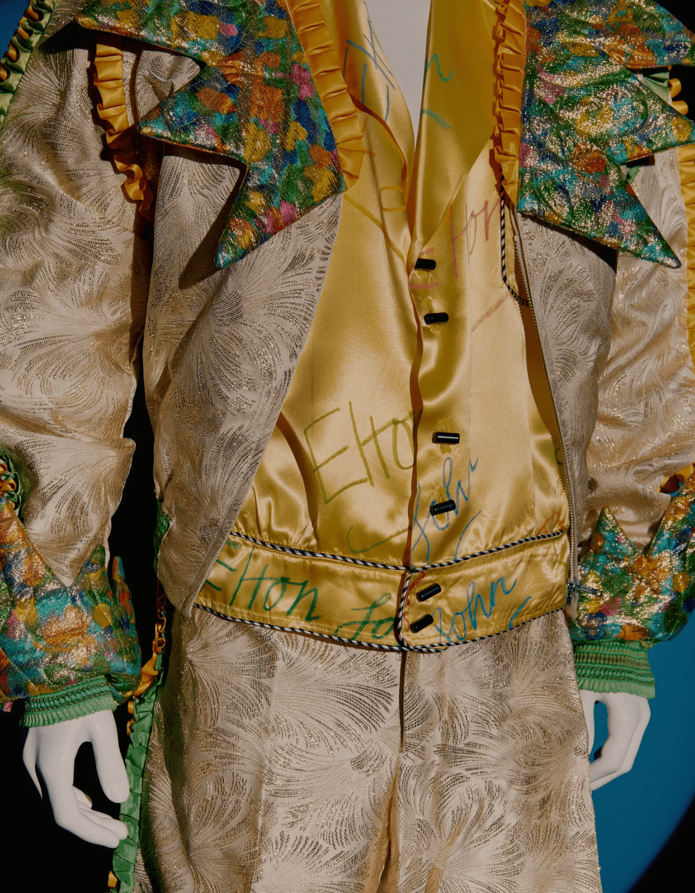 Elton John ảnh 6 Elton John anh 6