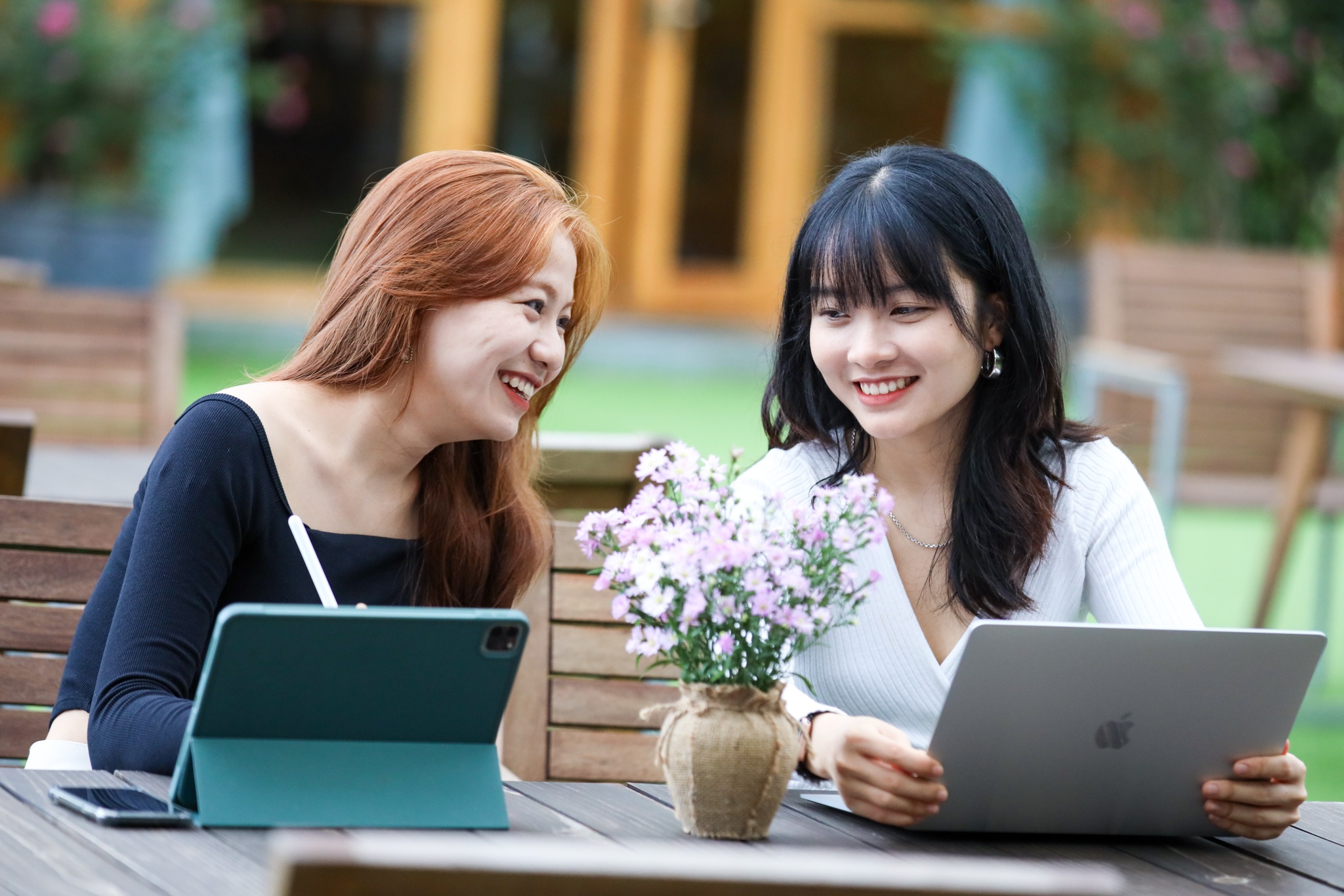 nam giap thin,  thi truong viec lam,  nam 2024 anh 4