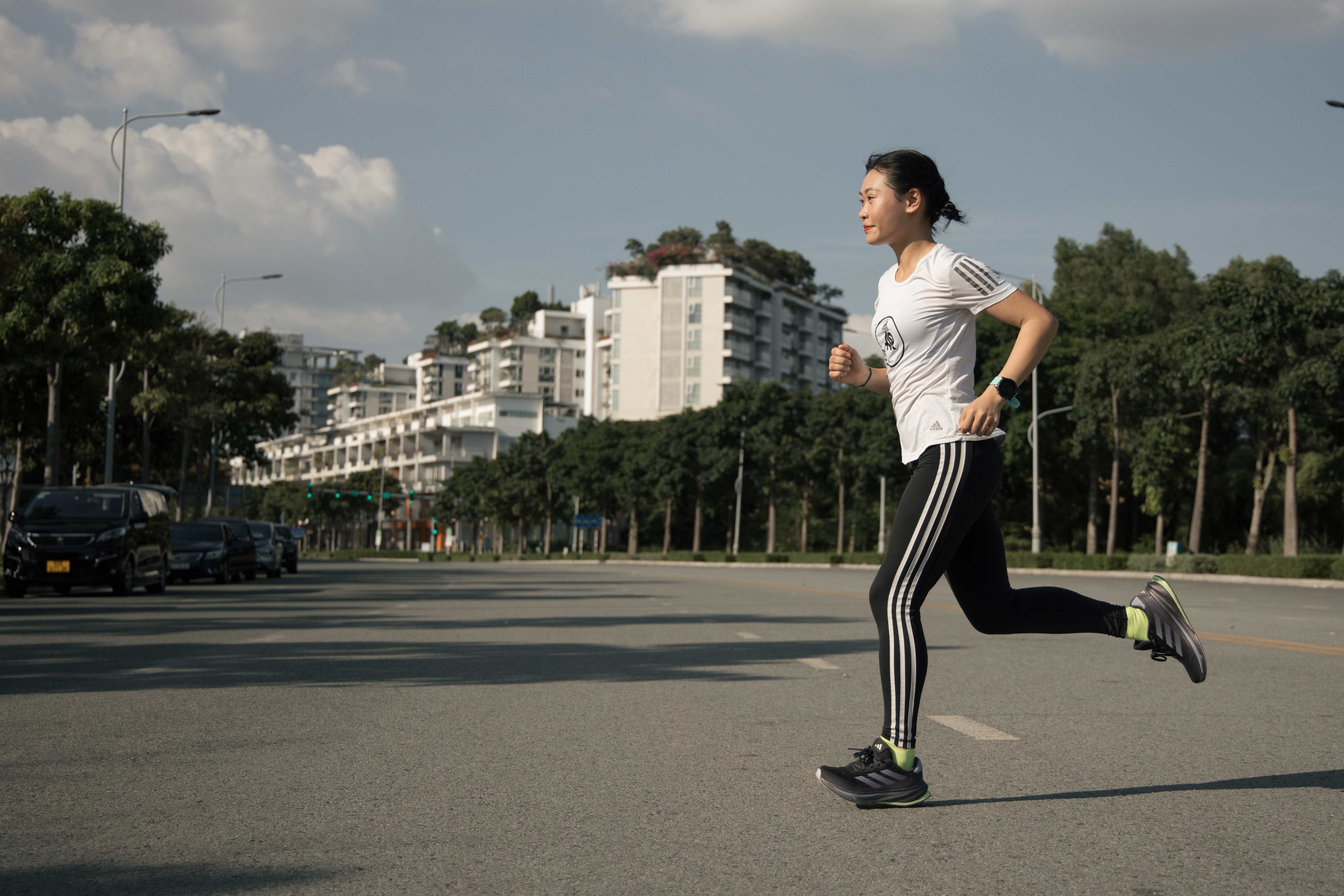 chay bo,  moi tinh 3 nam,  Nguyen Thao,  The Quyen anh 3