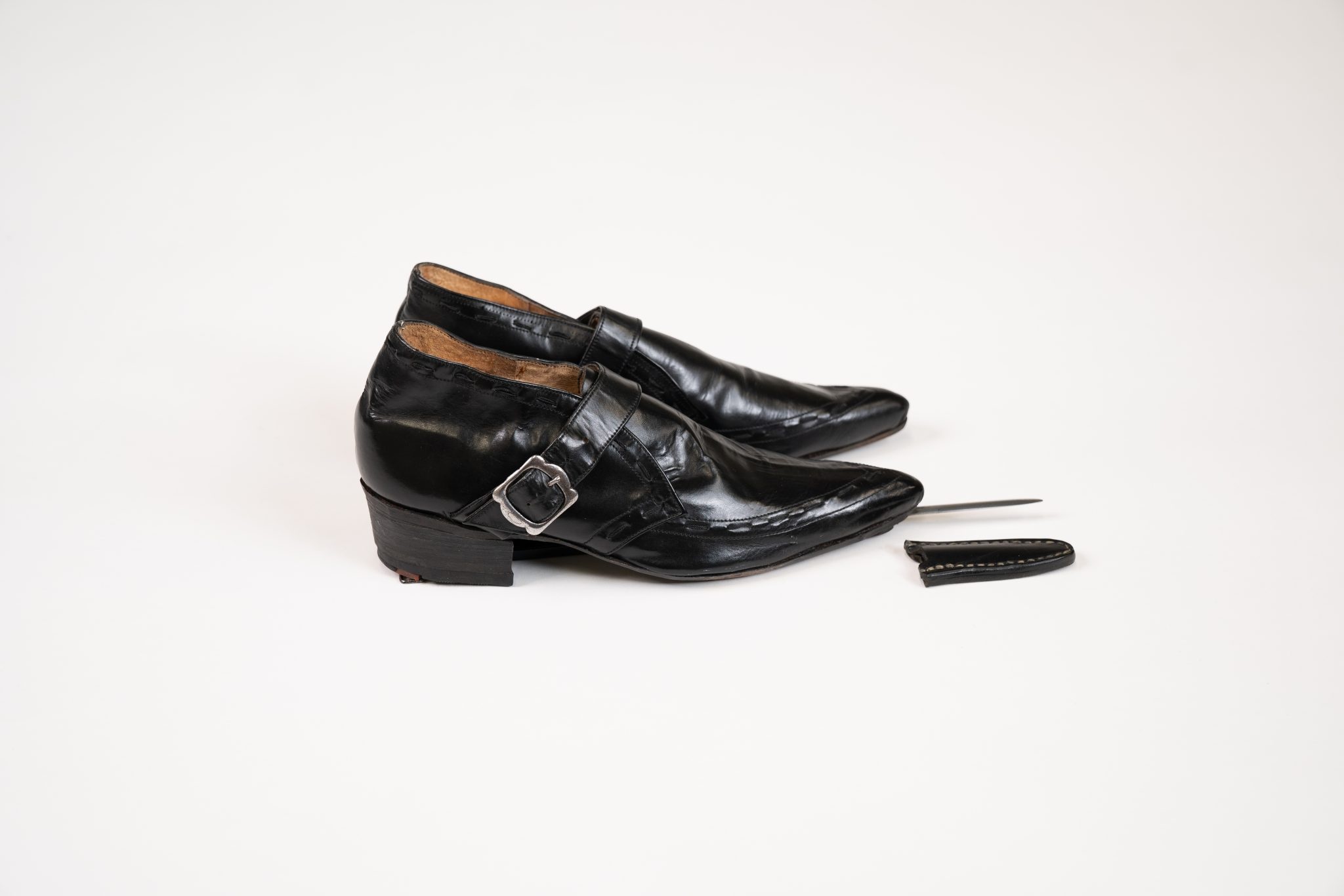 trien lam James Bond,  diep vien 007,  james bond anh 3