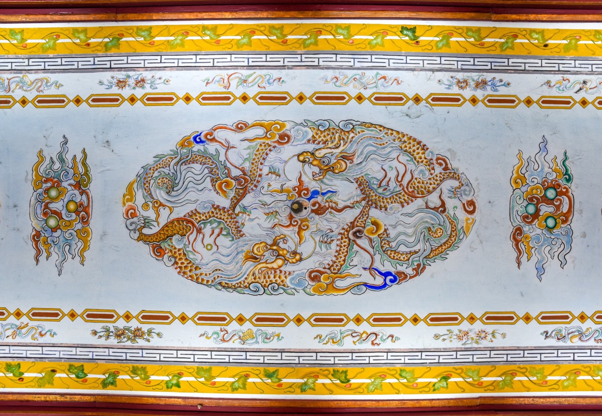 tranh tuong,  tran nha,  thiet ke tran nha,  thiet ke noi that,  Kinh thanh Hue,  New York anh 4