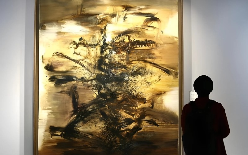 Nguoi My bong chuong suu tap do co Trung Quoc hinh anh