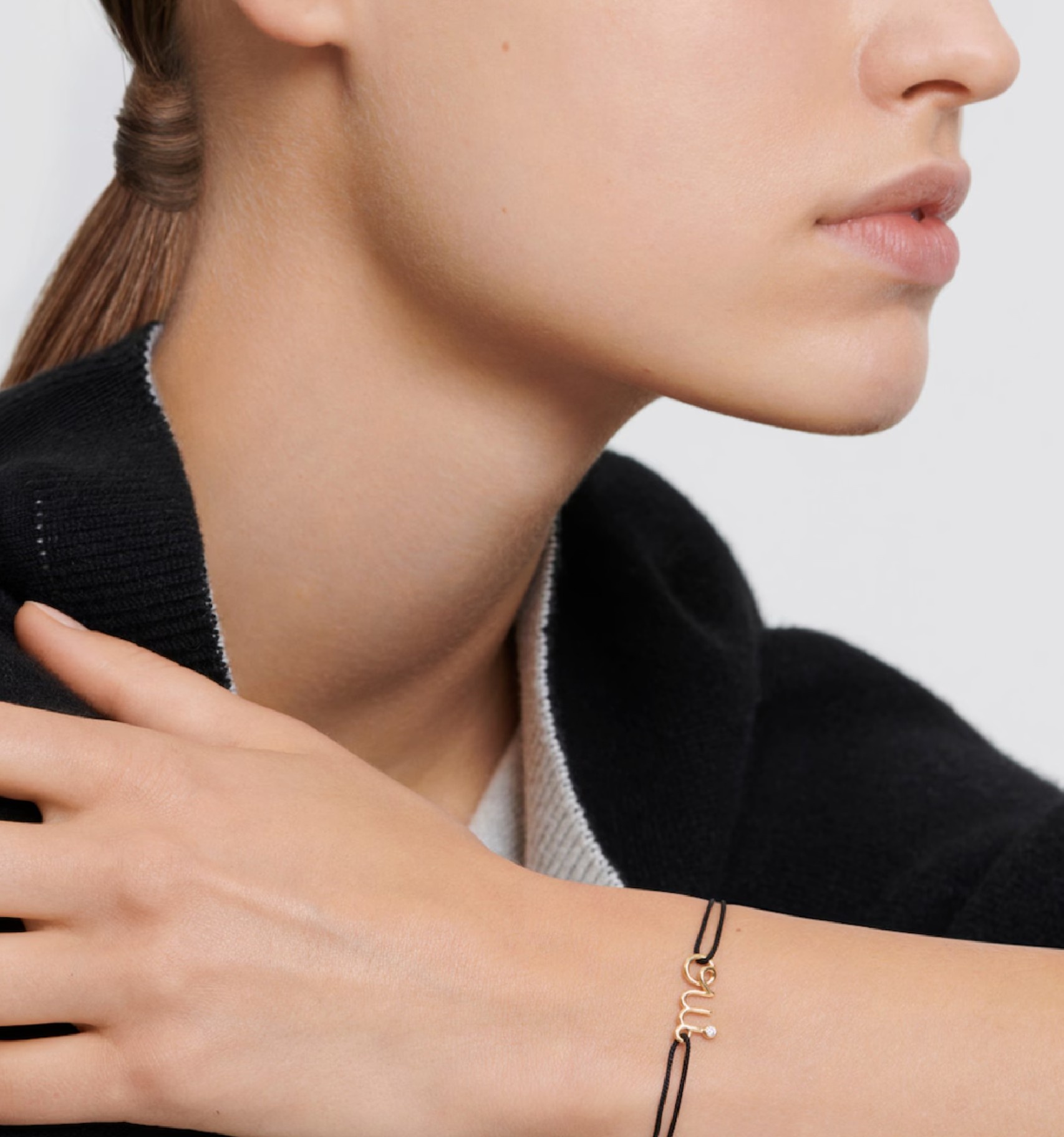 Taylor Swift,  Justin Bieber,  Hailey Bieber,  trang suc,  vong co anh 4