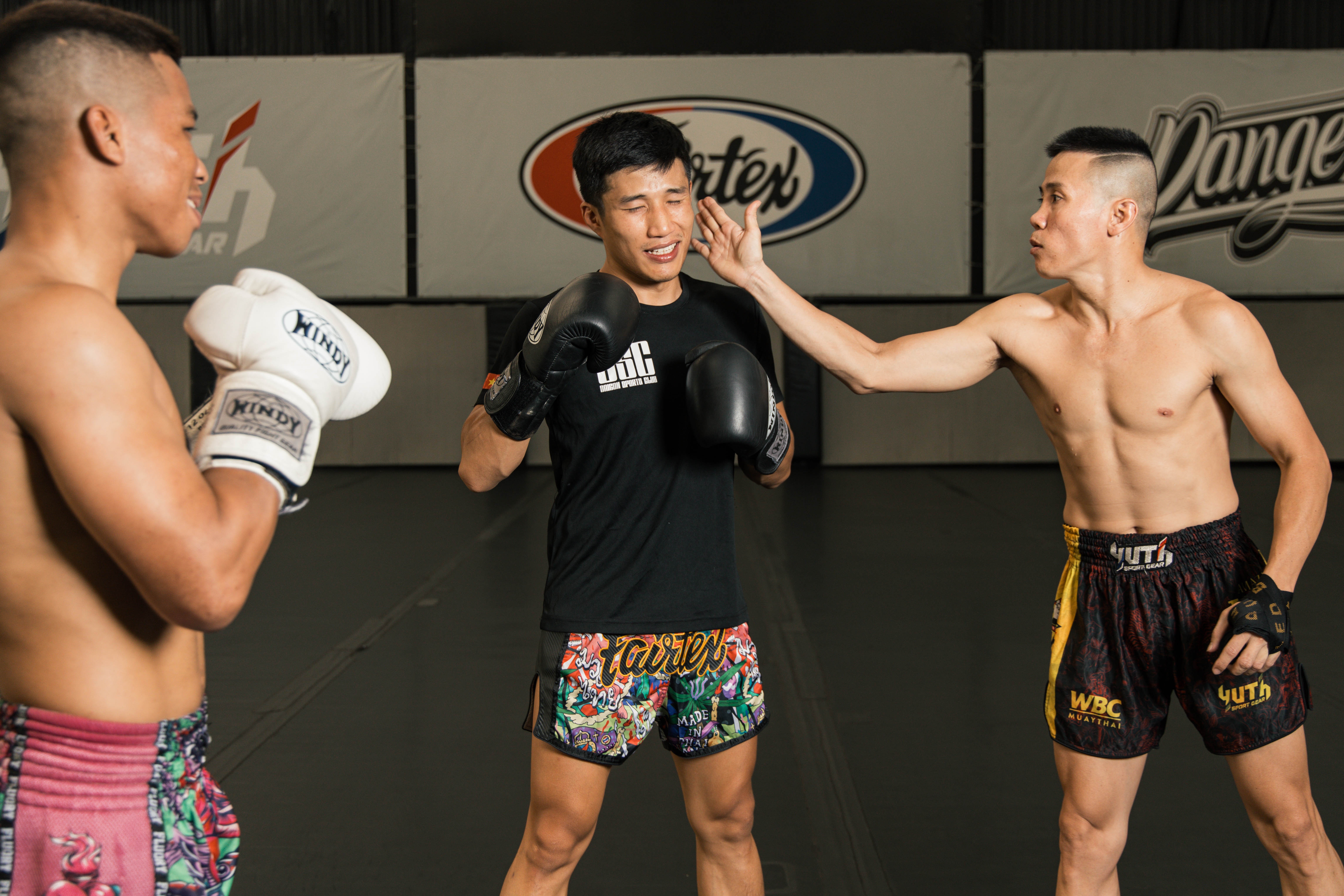 truong cao minh phat,  vo si muay thai,  WBC MuayThai,  vo dich the gioi,  Mostafa Armand anh 7