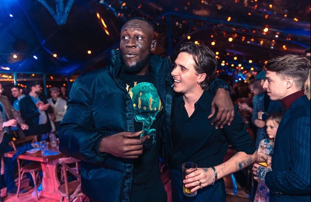 brooklyn beckham anh 4