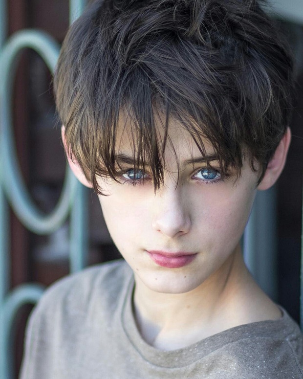 William Franklyn-Miller anh 2