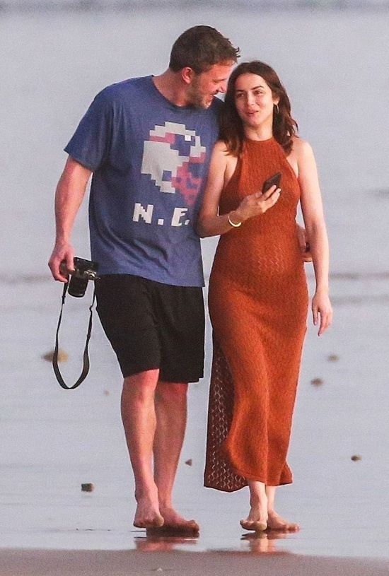 Ben Affleck ana de armas ảnh 7 Ben Affleck ana de armas anh 7