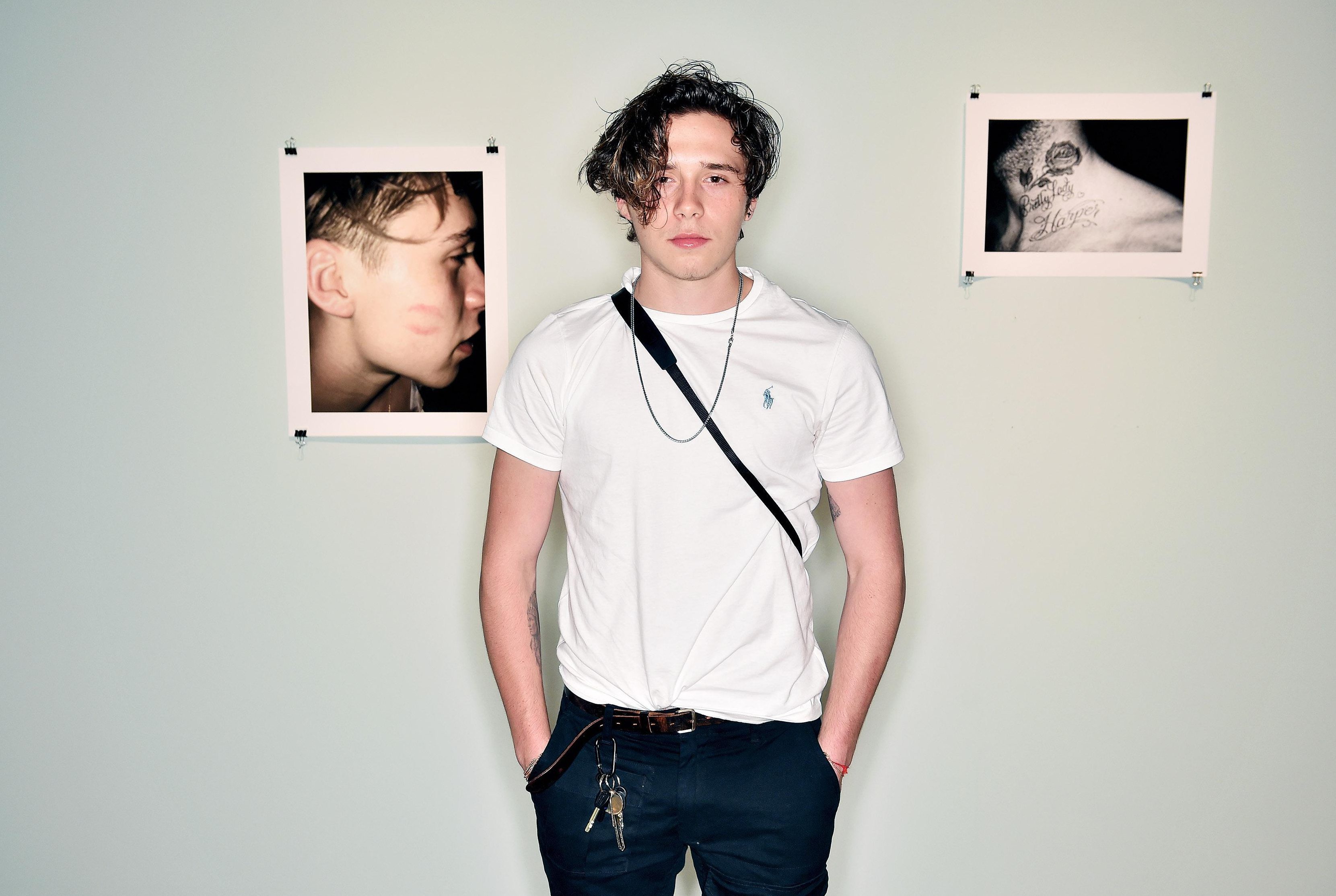 Brooklyn Beckham và bạn gái ảnh 6 Brooklyn Beckham va ban gai anh 6