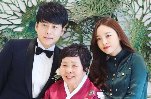 Me Goo Hara buc xuc khi bi hoi vu gianh di san trieu USD cua con gai hinh anh