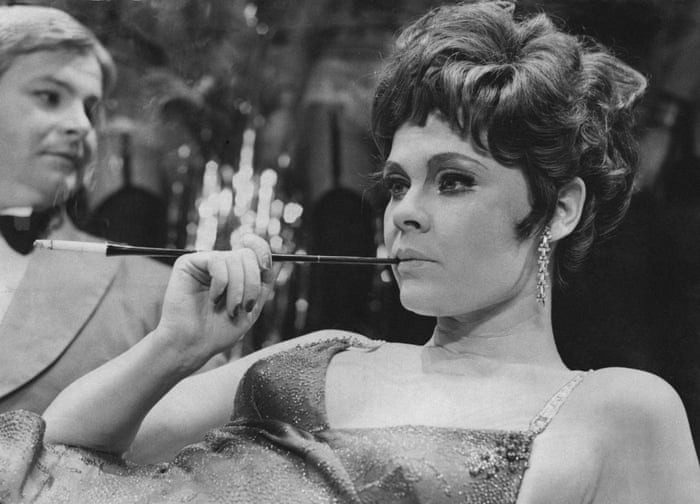 Minh tinh 85 tuoi tiec nuoi vi khong dong canh an ai hinh anh