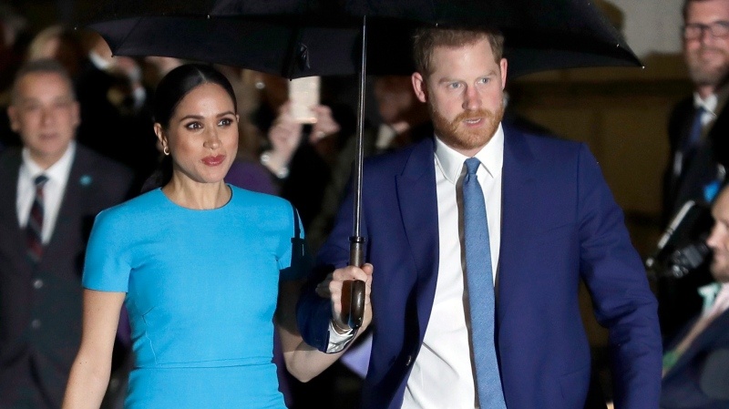 Tu truyen Meghan Markle he lo ly do roi Hoang gia Anh hinh anh