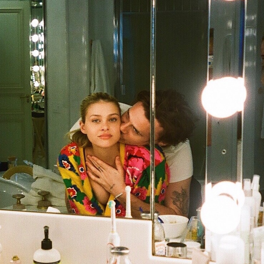 Brooklyn Beckham va ban gai anh 5