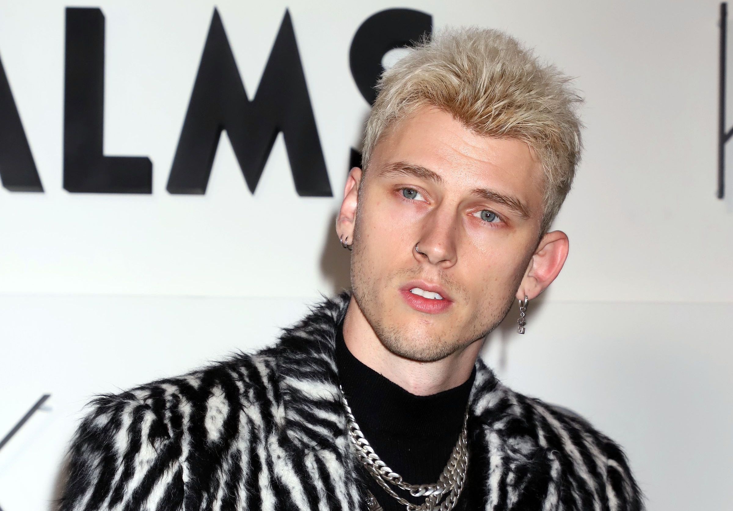 Machine Gun Kelly anh 2
