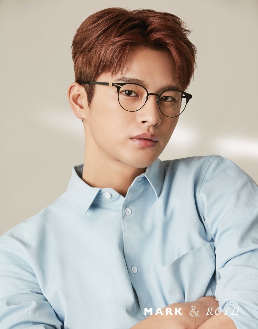 Bi Rain nhin doi anh 14