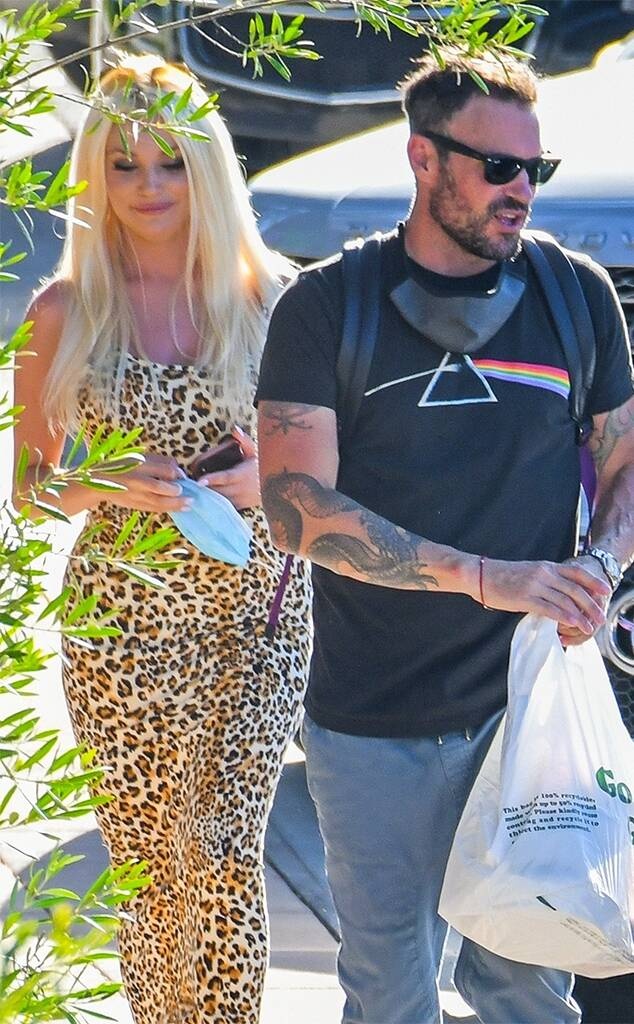 Megan Fox ly hon anh 4