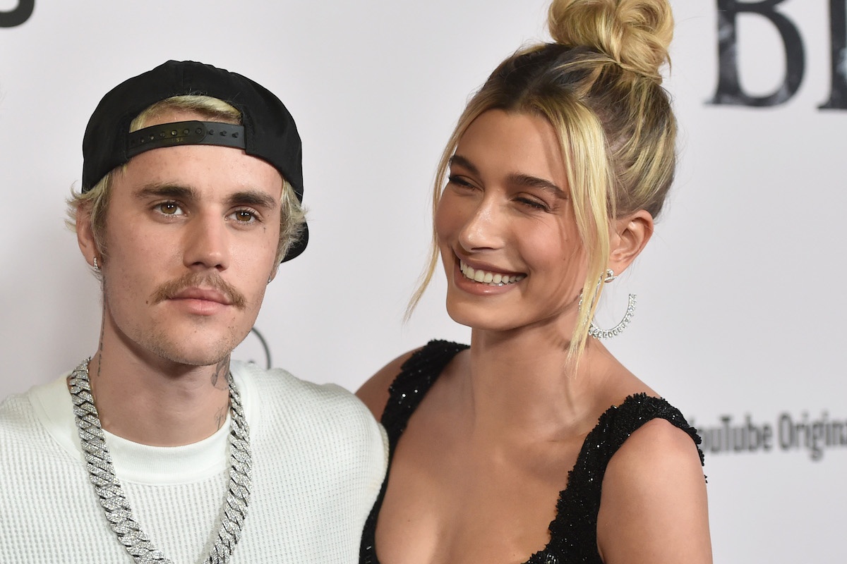 Justin Bieber vuong cao buoc tan cong tinh duc 2 phu nu hinh anh