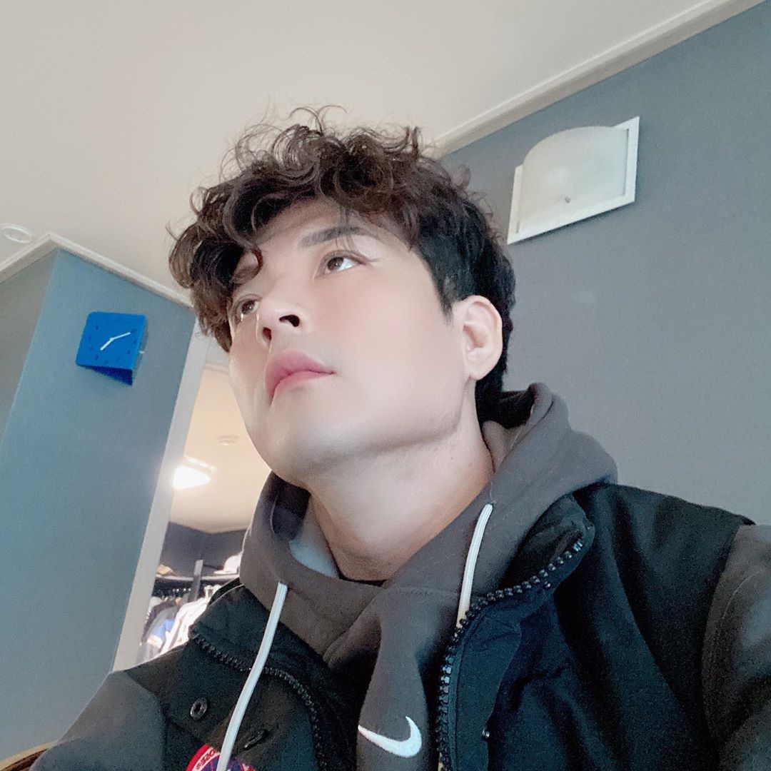 Shindong giam 31 kg anh 11