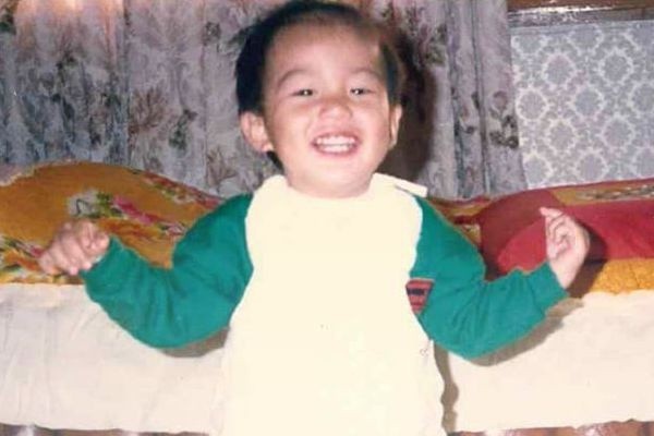 Lee Min Ho thoi nen, lam tro trong sinh nhat hinh anh