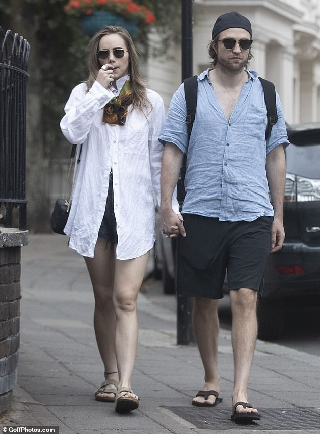 Robert Pattinson xuống sắc ảnh 17 Robert Pattinson xuong sac anh 17