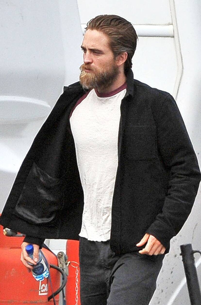 Robert Pattinson xuống sắc ảnh 14 Robert Pattinson xuong sac anh 14