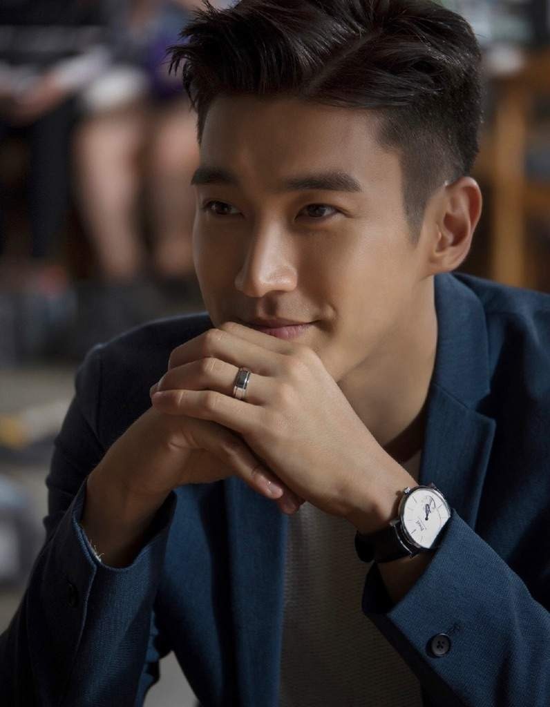 Choi Si Won già nua ảnh 4 Choi Si Won gia nua anh 4