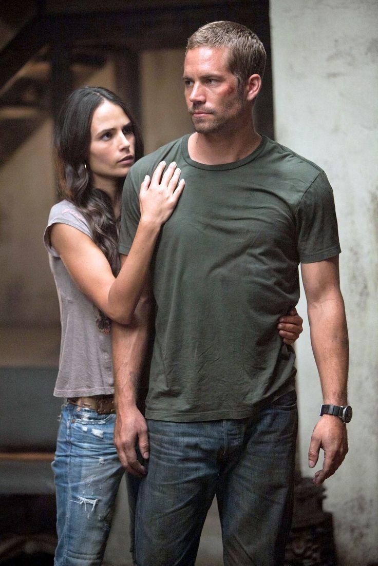 Jordana Brewster ly hon chong anh 2
