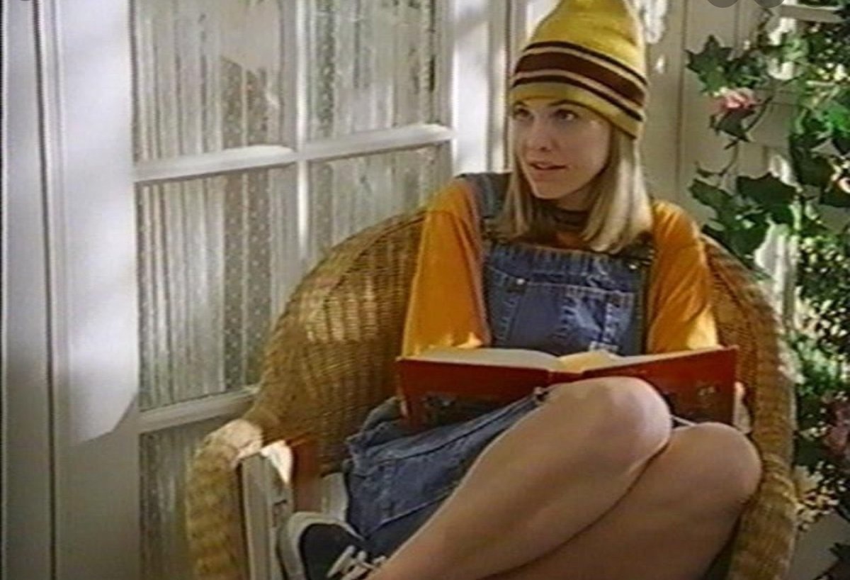 Bo phim cua tuoi tho 'The gioi bi mat cua Alex Mack' hinh anh