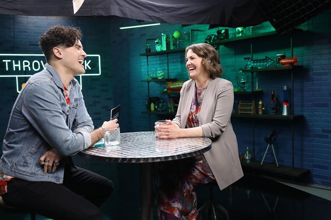 Nu chinh phim The gioi bi mat cua Alex Mack anh 12