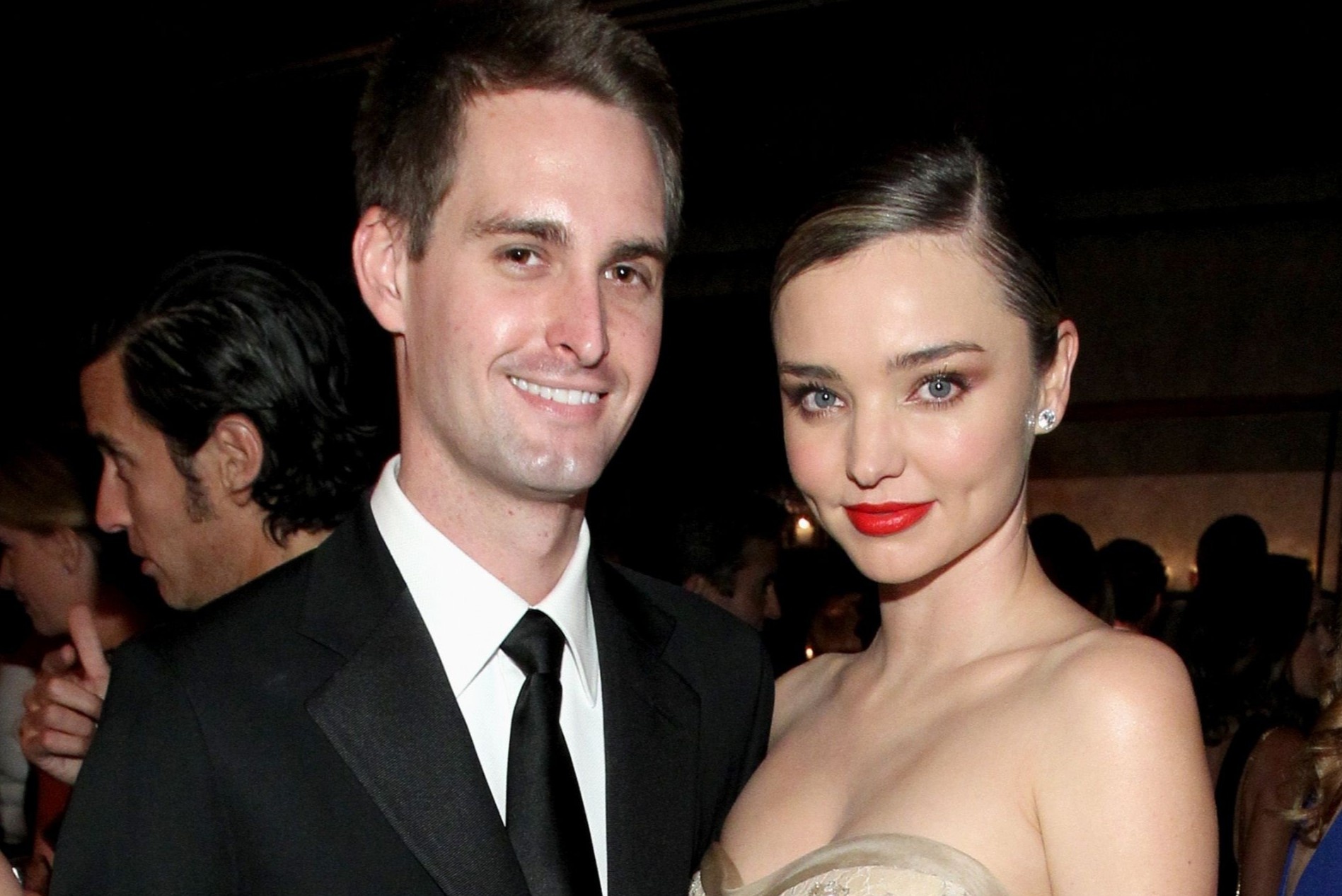 Ty phu cong nghe the gioi da 'cua' sieu mau Miranda Kerr nhu the nao? hinh anh