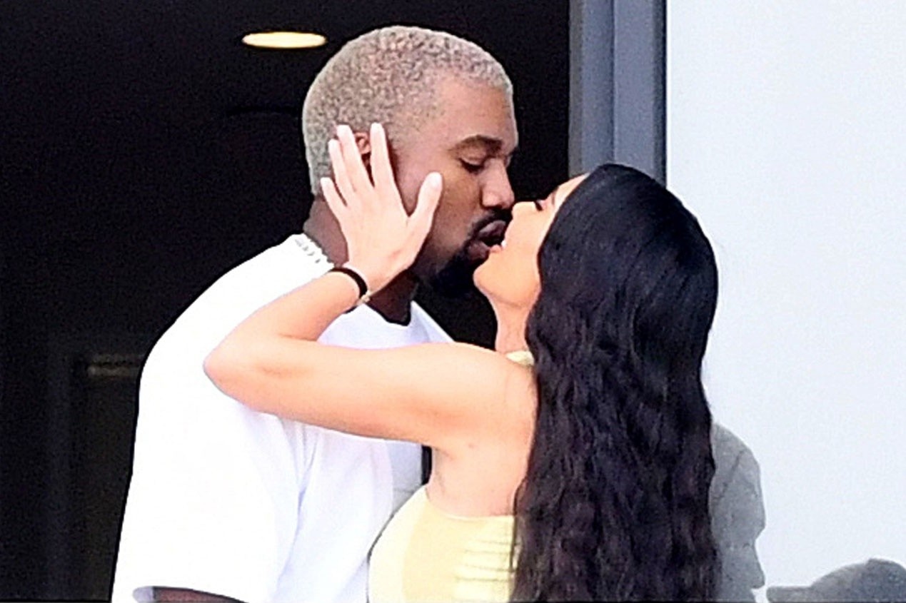 Kim - Kanye West o cung nhau sau khi muon ly hon hinh anh