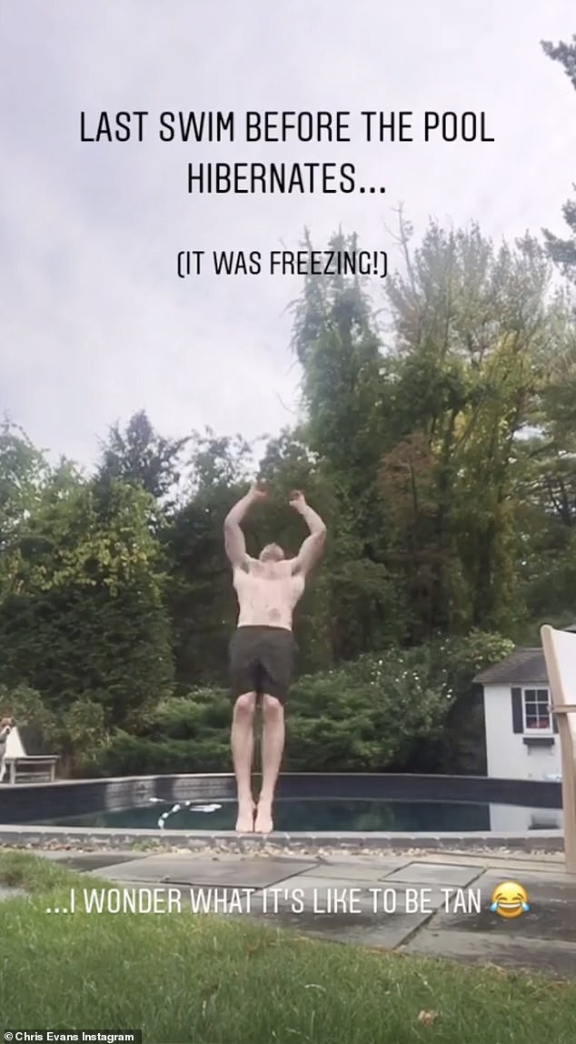 Chris Evans khoe co bap anh 2