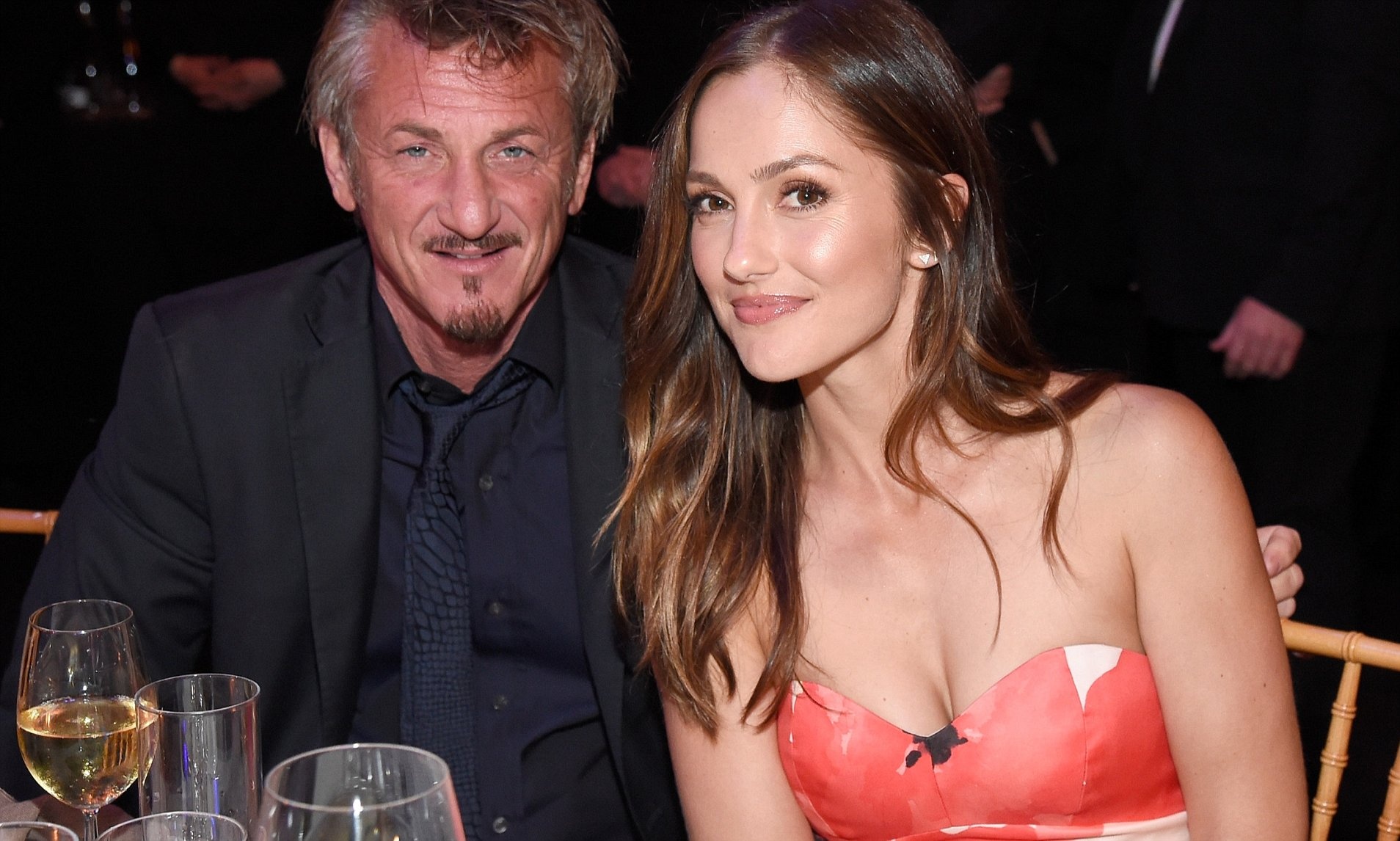 Sean Penn - tai tu noi tieng dao hoa, ket hon lan ba o tuoi 60 hinh anh