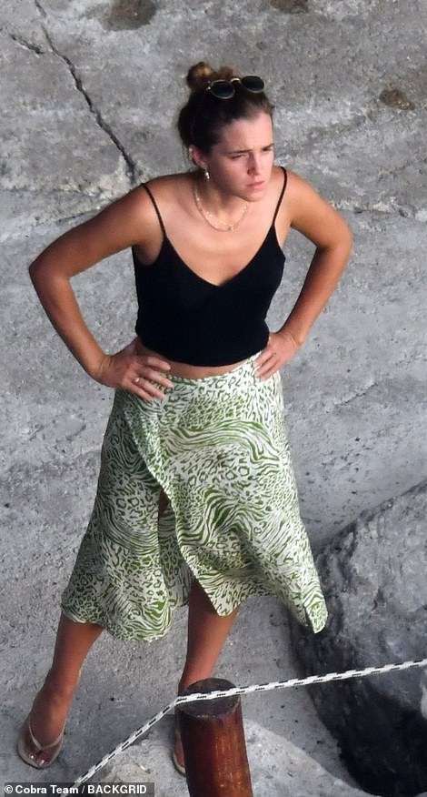 Emma Watson hiem hoi dien bikini anh 1