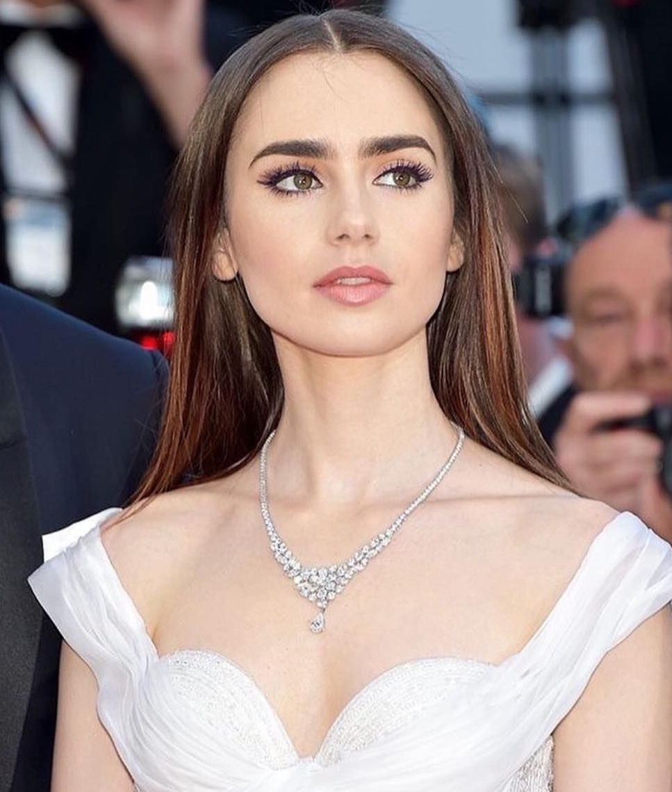 Lily Collins anh 1