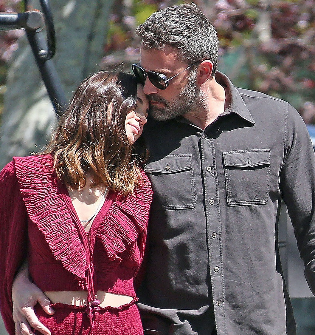 Ben Affleck yeu ban gai kem 16 tuoi anh 1