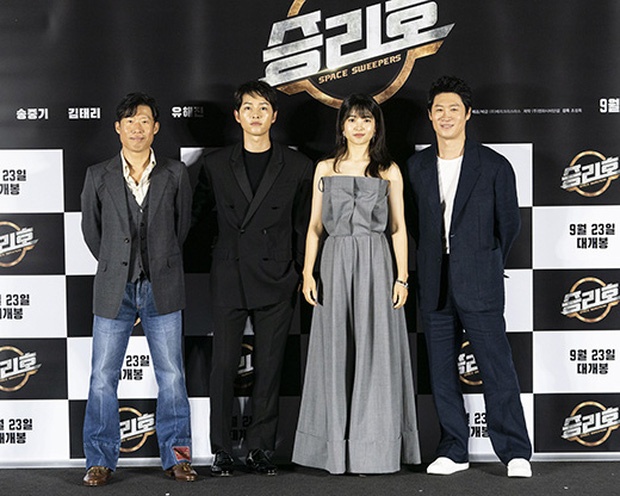 Song Joong Ki dự họp báo ảnh 2 Song Joong Ki du hop bao anh 2