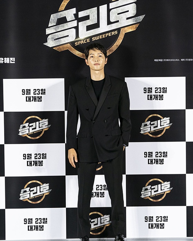 Song Joong Ki dự họp báo ảnh 5 Song Joong Ki du hop bao anh 5