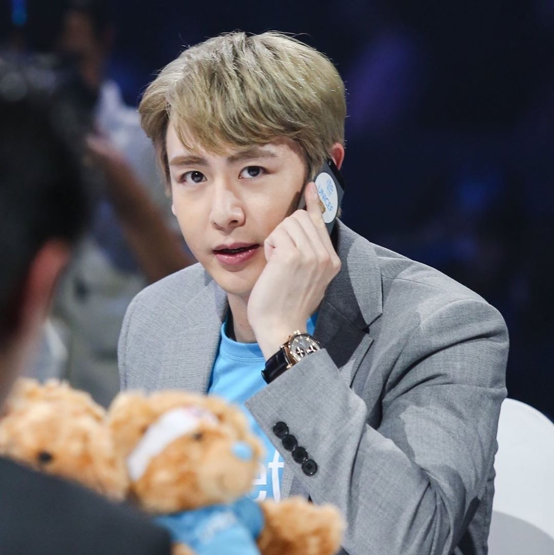 Nichkhun hoang tu Thai anh 4