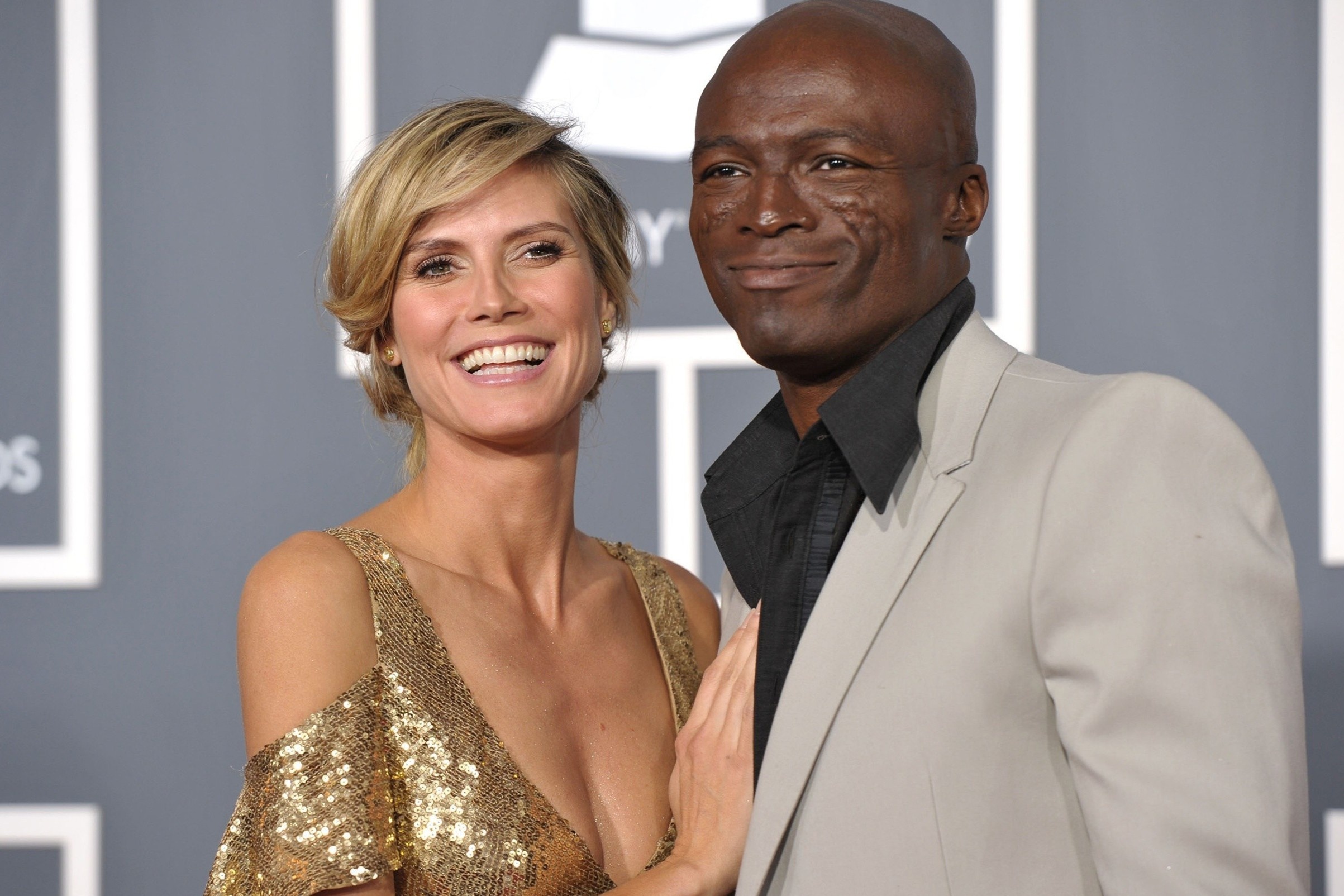 Heidi Klum rut don kien chong cu hinh anh