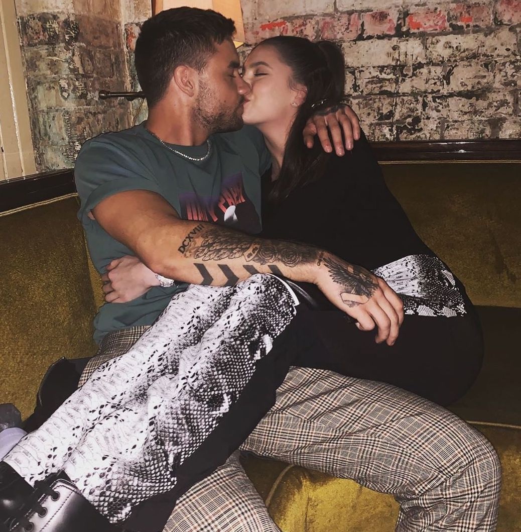 Liam Payne dinh hon anh 6