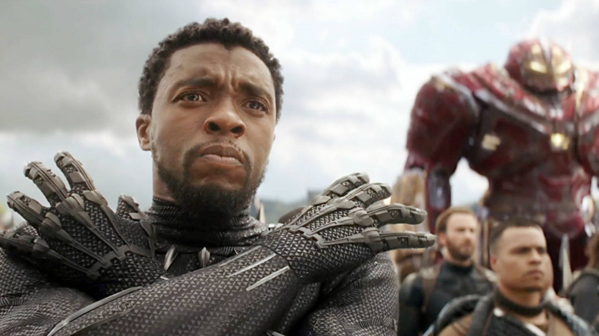 Bao Den Chadwick Boseman qua doi anh 1