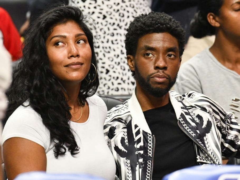 Bao Den Chadwick Boseman qua doi anh 3