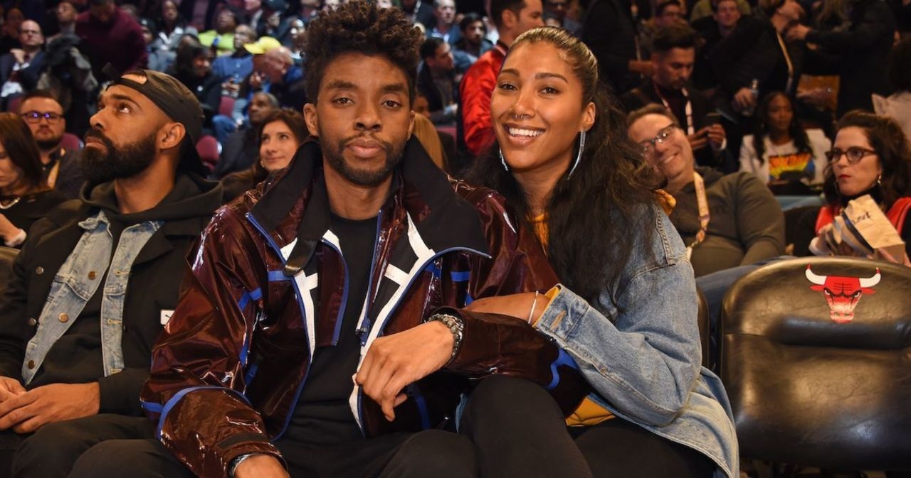 Bao Den Chadwick Boseman qua doi anh 10