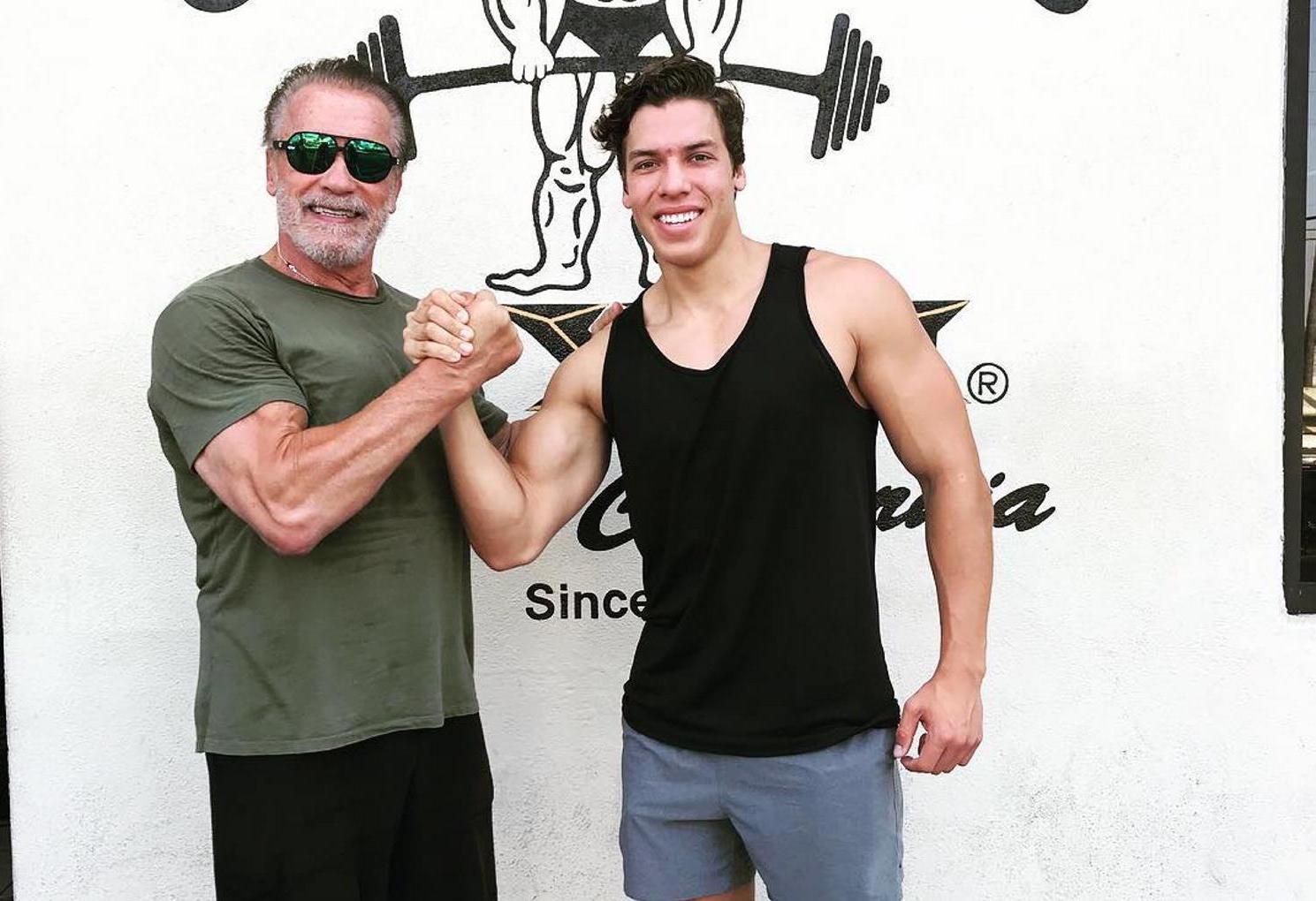 con roi cua Arnold Schwarzenegger anh 8