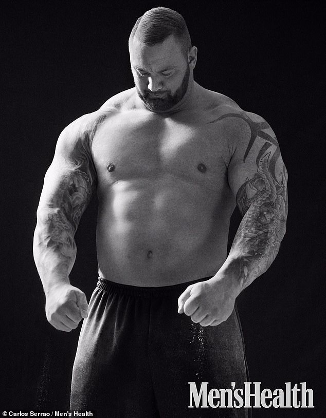 Hafthor Bjornsson pha ky luc anh 1
