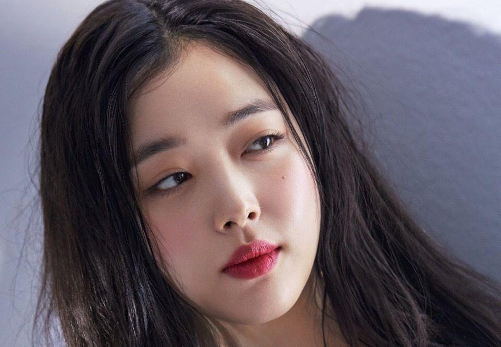 Tram cam va tu tu - bong ma bao trum showbiz Han Quoc hinh anh